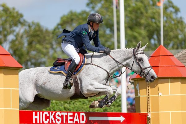 Shane Breen ha vinto la Breen Equestrian Queen Elizabeth II Cup su Haya a Hickstead