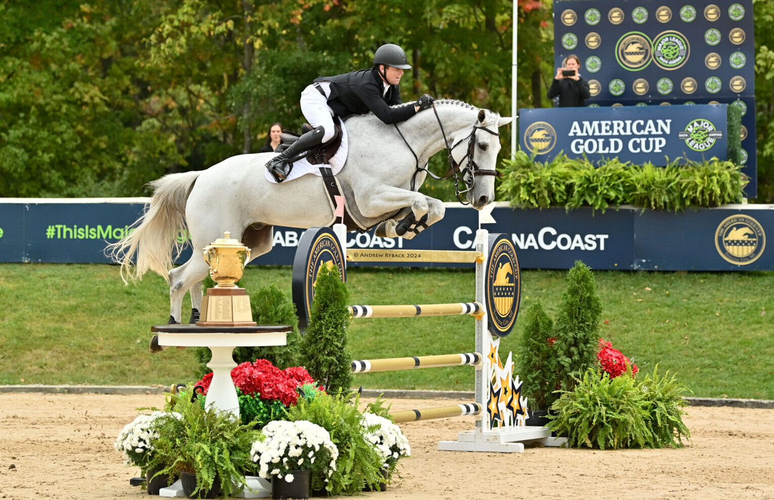 Shane Sweetnam & James Kann Cruz. Photo © Andrew Ryback Photography