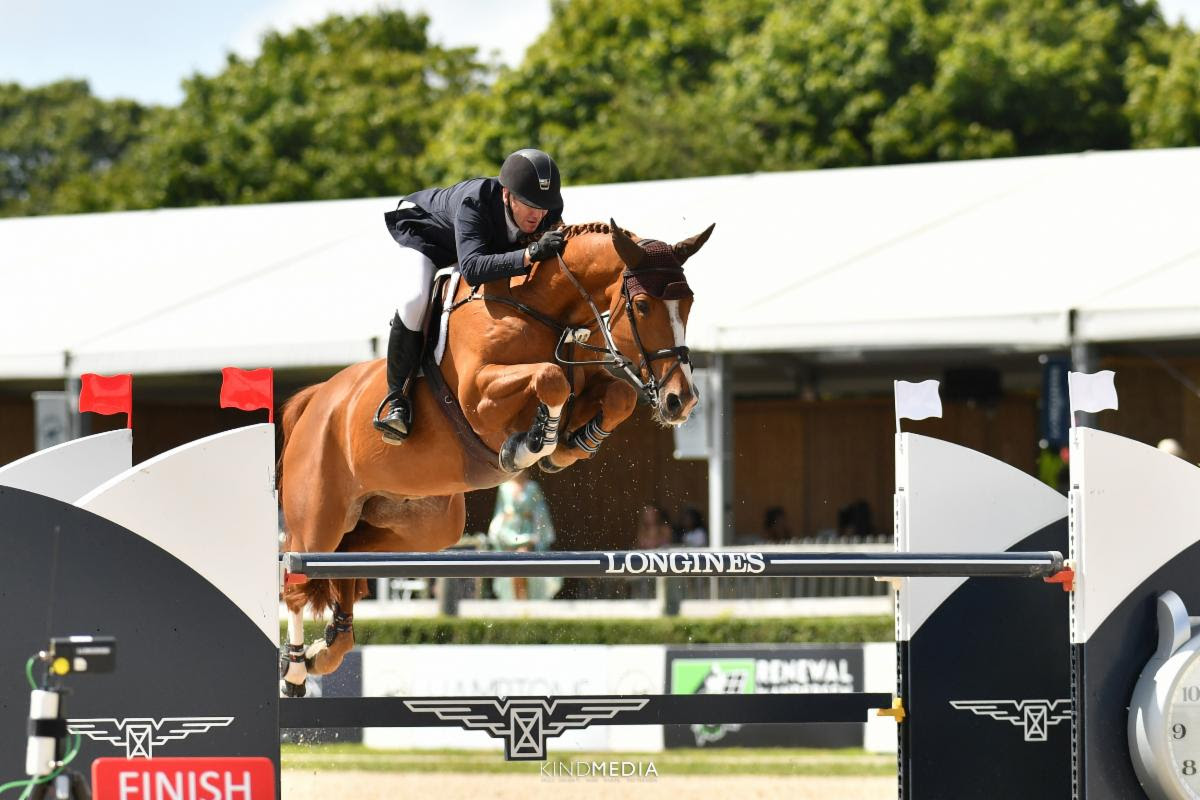 McLain Ward (USA) su Contagious