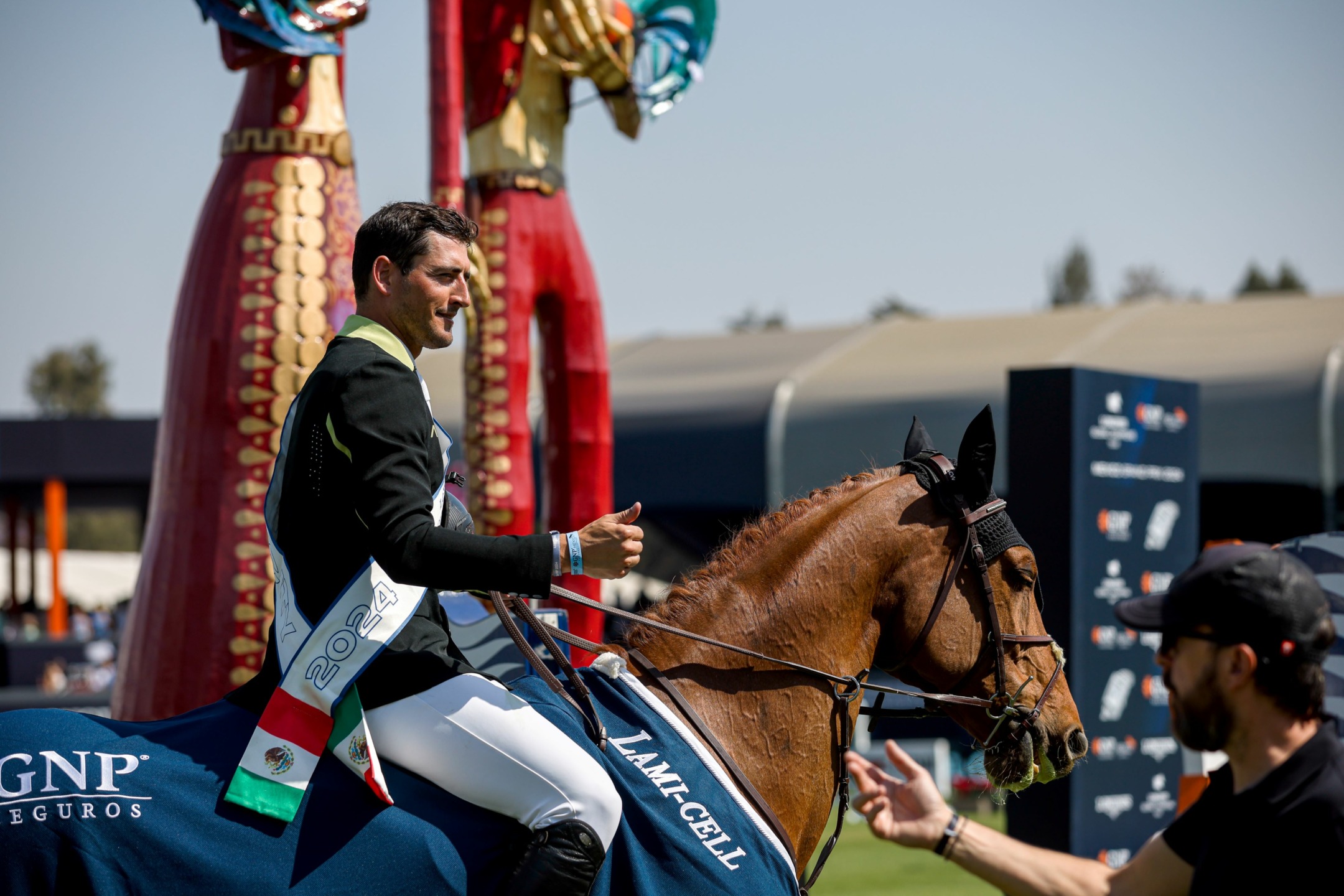 LGCT MEXICO CITY Nicola Philippaerts HM Luna vant Ruytershof Z CSI5 1.60m LGCT Grand Prix of Mexico City 14042024 R3LB0124 1