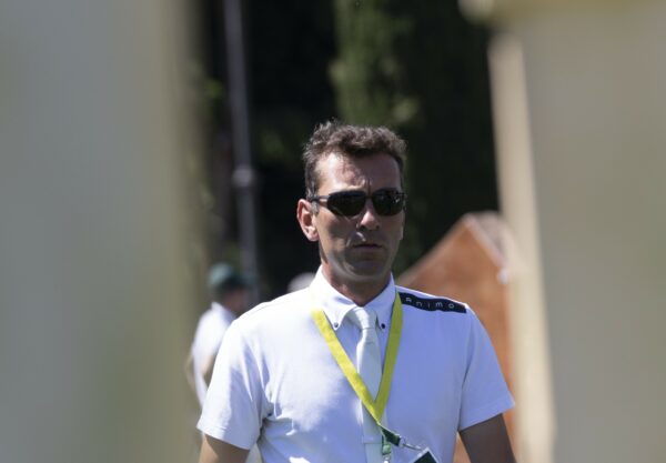 Riccardo Pisani a Piazza di Siena durante la ricognizione del percorso