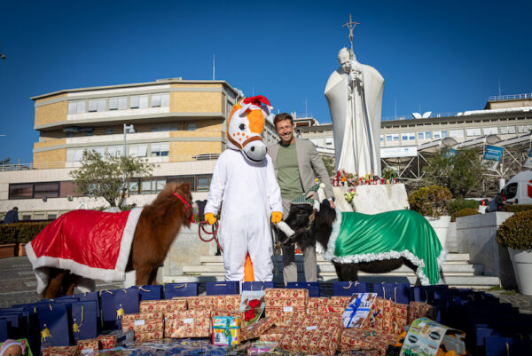 Natale con la FISE, Policlinico Gemelli Roma