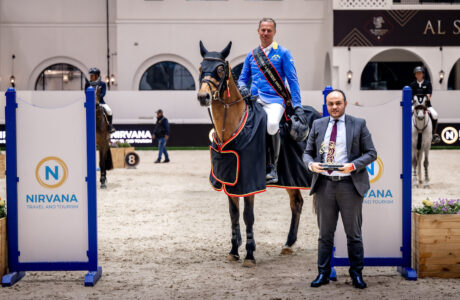 Il tedesco Christian Ahlmann al primo posto nel CSI3* Nirvana Travel & Tourism 145 cm Speed Class