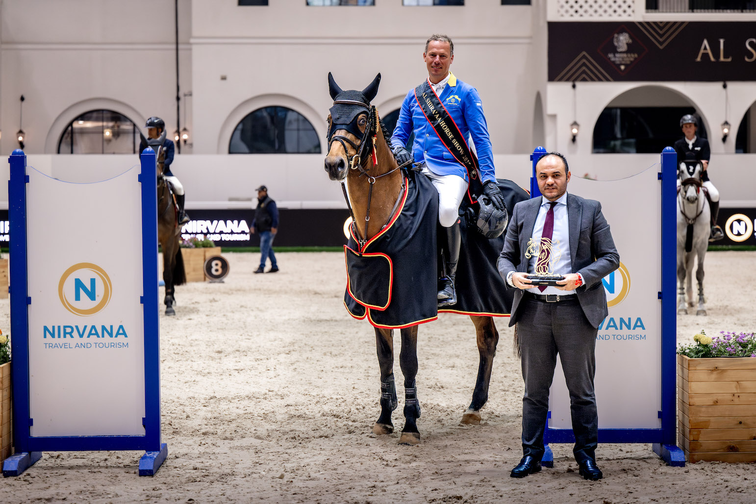 Il tedesco Christian Ahlmann al primo posto nel CSI3* Nirvana Travel & Tourism 145 cm Speed Class